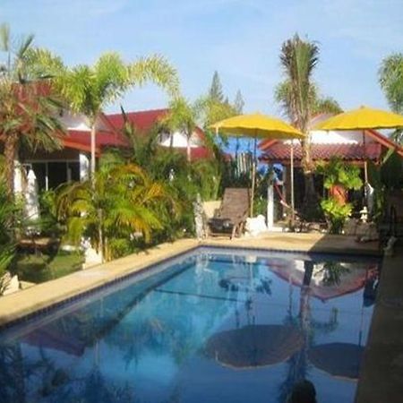 Sanuk Bungalows Rawai Exterior photo